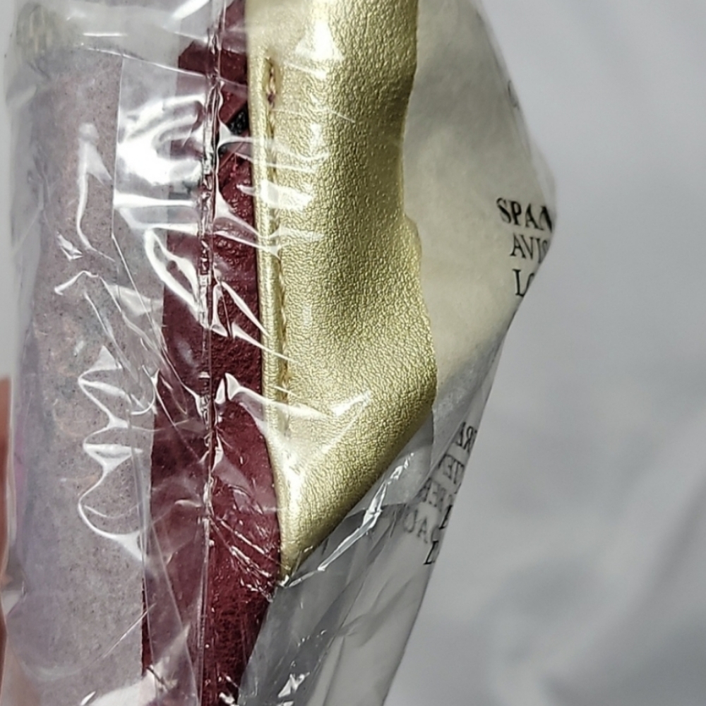 NWT Loungefly Marvel Iron Man Fanny Pack - Picture 6 of 7